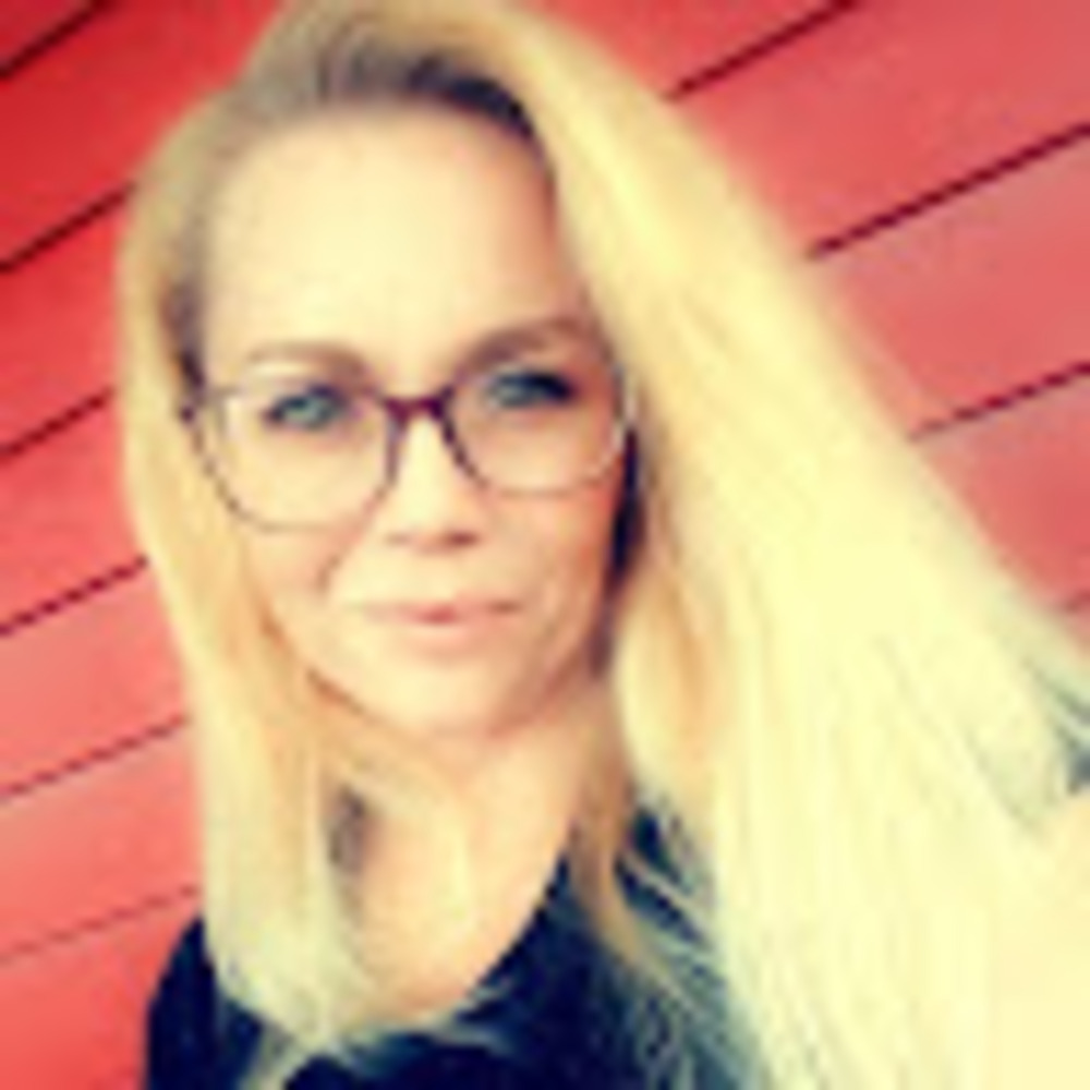 Meet your Posher, Rebecca